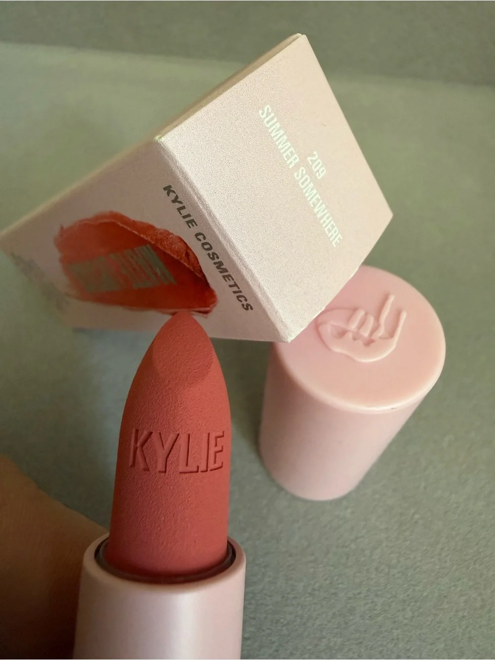 KYLIE JENNER MATTE LIPSTICK 209 SUMMER SOMEWHERE WOMEN’S